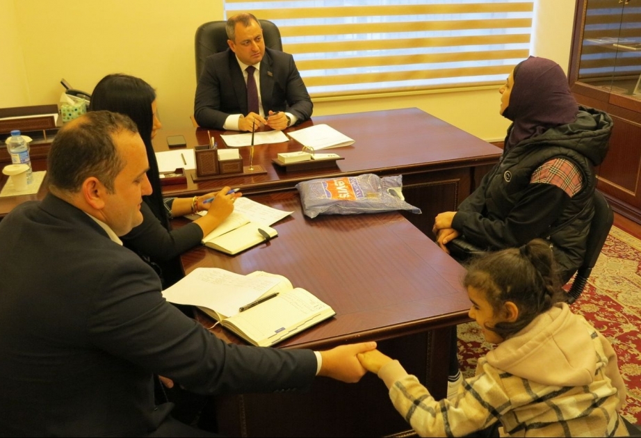 Milli Məclis sədrinin müavini şəhid ailələrinin və qazilərin müraciətlərini dinləyib