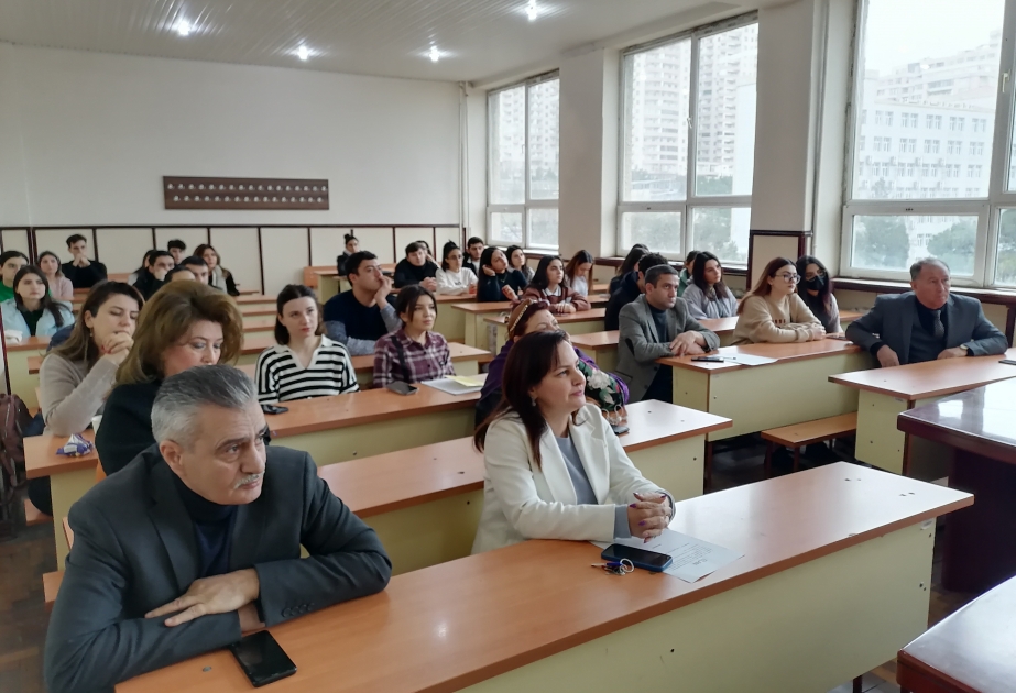 В БГУ обсуждали ресурсы Национальной библиотеки Азербайджана