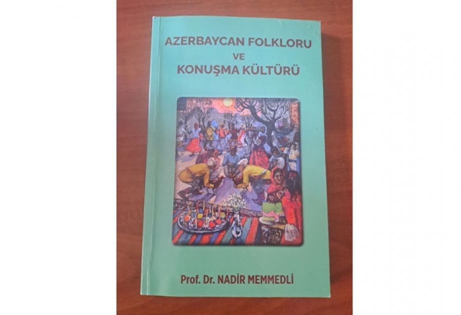 Professor Nadir Məmmədlinin kitabı İstanbulda çap olunub

