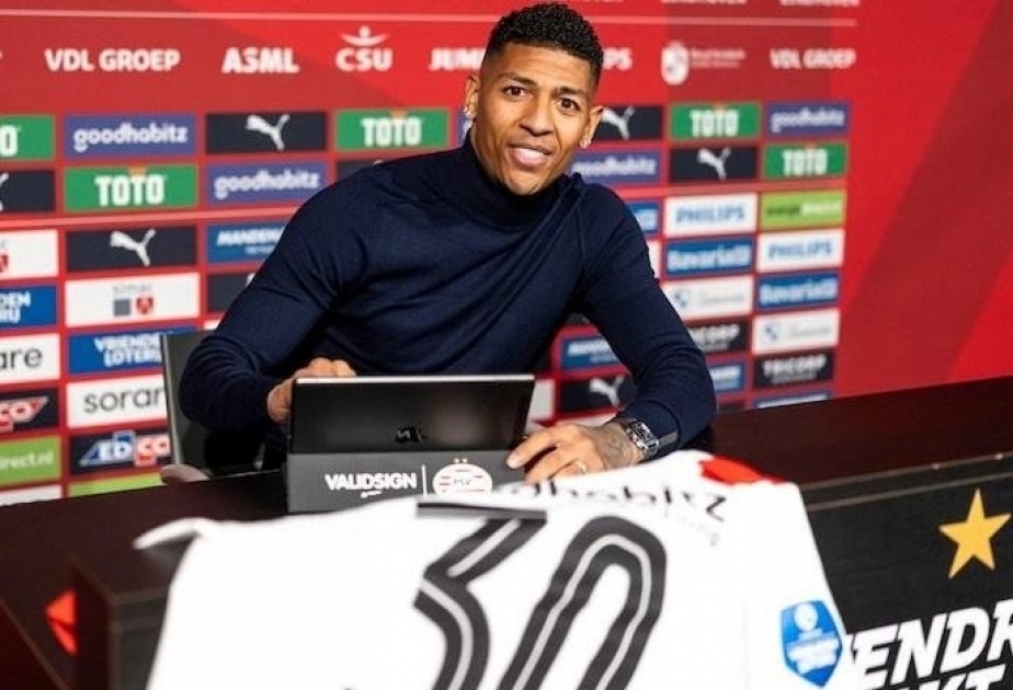 PSV complete loan signing of Van Aanholt
