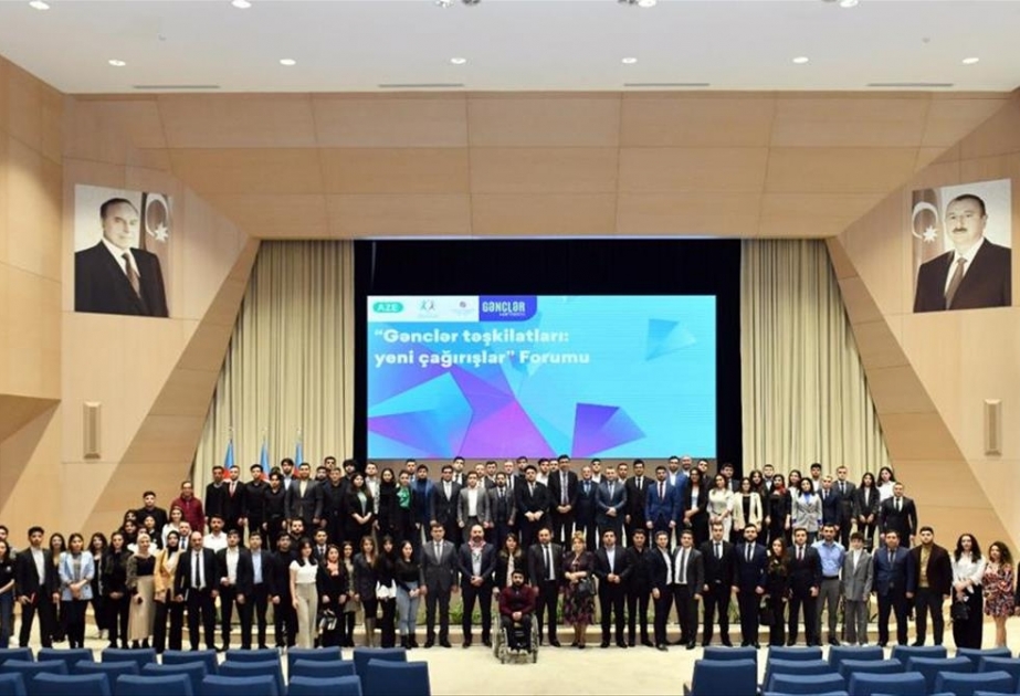 “Gənclər təşkilatları: yeni çağırışlar” mövzusunda Forum