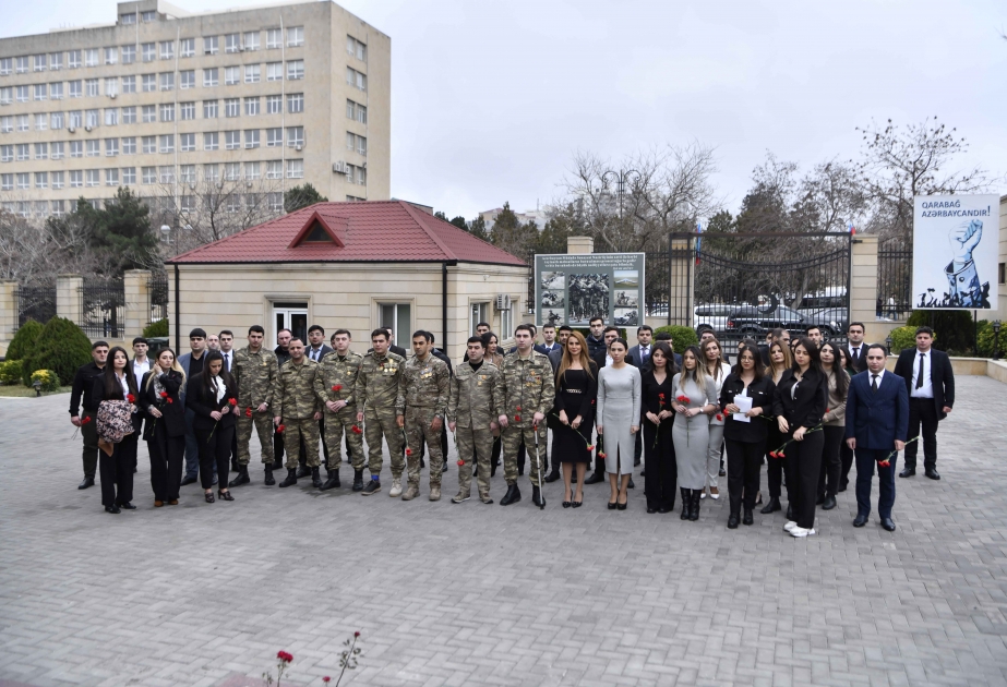 Müdafiə Sənayesi Nazirliyi gənc əməkdaşlarını Gənclər Günü münasibətilə mükafatlandırıb