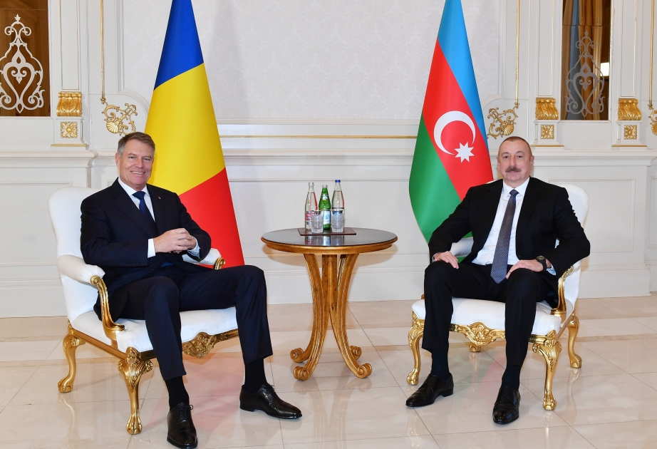 Presidents of Azerbaijan and Romania held one-on-one meeting VIDEO