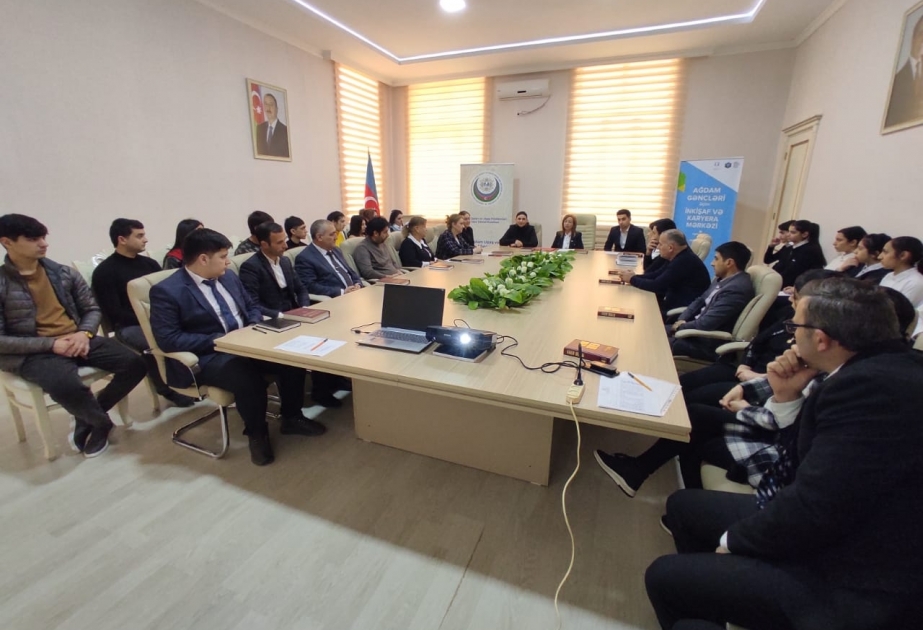 Ağdamda dəyirmi masa: “Heydər Əliyev irsi və müasir Azərbaycan gəncliyi”