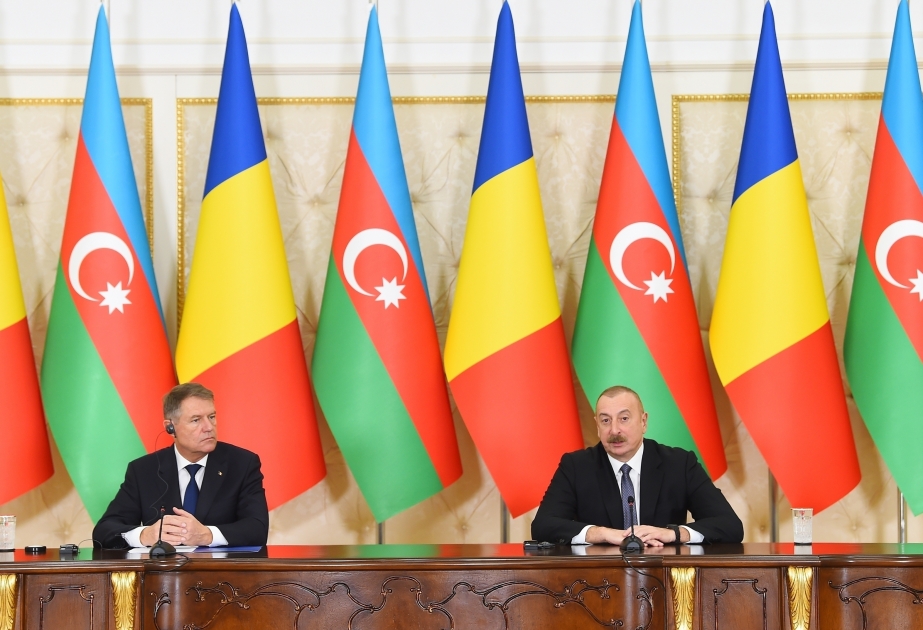 Los Presidentes de Azerbaiyán y Rumania hicieron declaraciones a la prensa