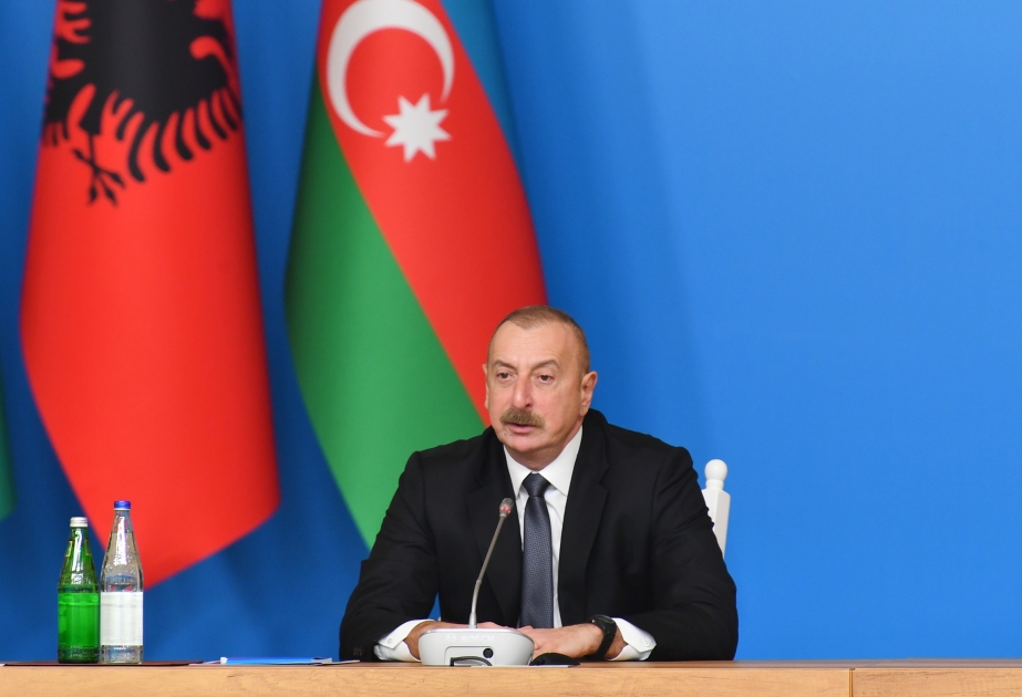 Президент: Азербайджан в 2023 году ожидает экспорт газа в 24,5 миллиарда кубометров