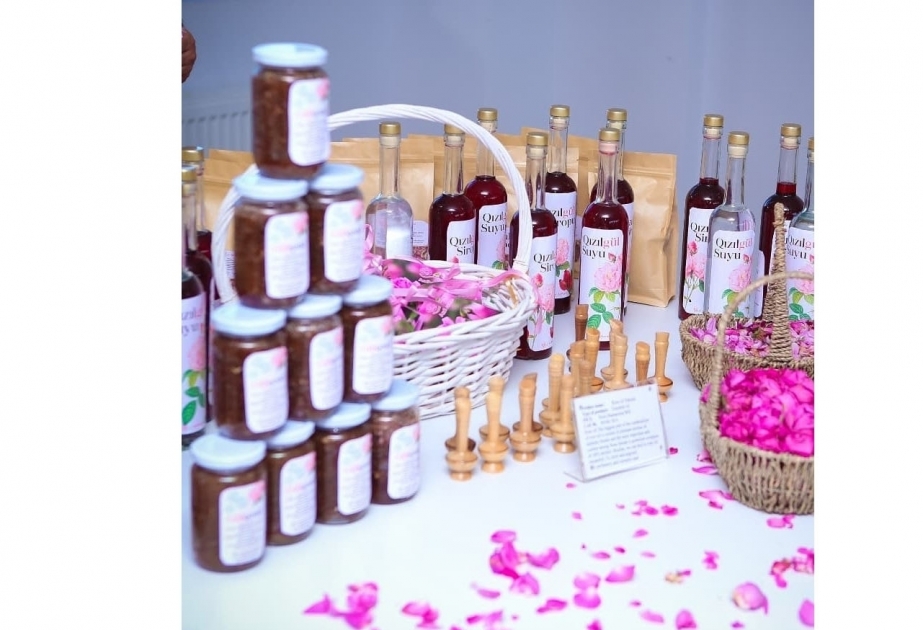 Азербайджан экспортирует розовое масло в США, Японию, Турцию, Европу и арабские страны
