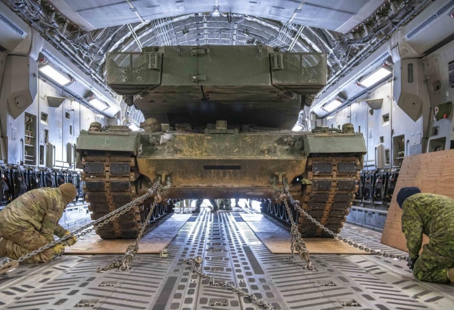 Kanada Ukraynaya vəd etdiyi “Leopard 2” tanklarından birincisini göndərib