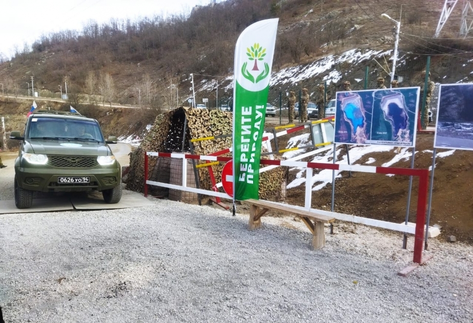 Обеспечен беспрепятственный проезд еще пяти автомобилей миротворцев через территорию проведения акции