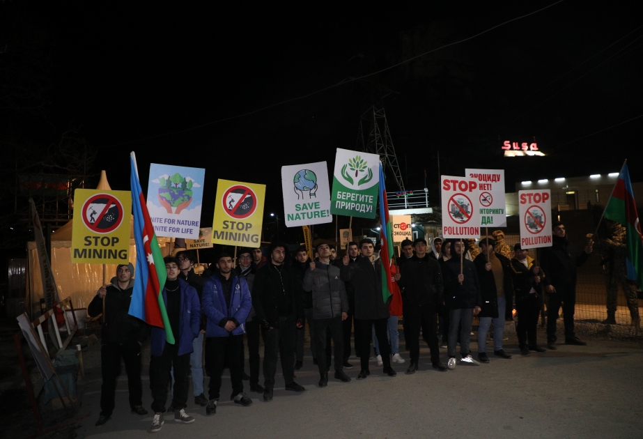 Laçın-Xankəndi yolu: Aksiya iştirakçıları gecə saatlarında da fəaldırlar