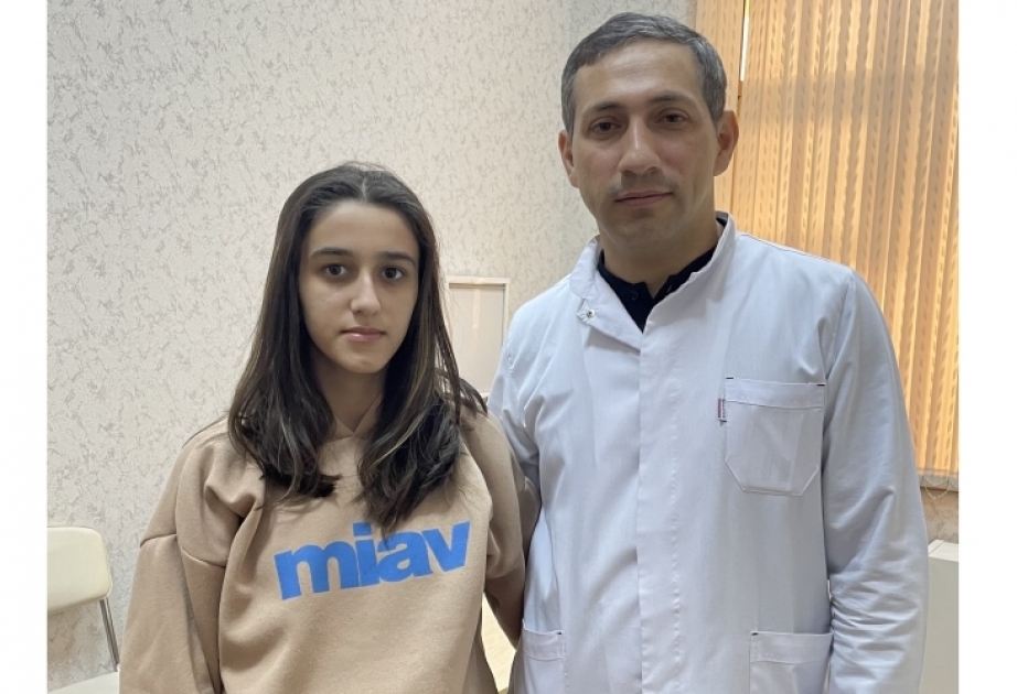 Riskli əməliyyat nəticəsində xəstənin onurğasındakı əyrilik 99 faiz düzəlib