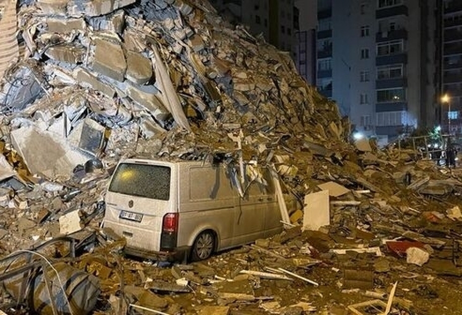 Число погибших в результате землетрясения в Турции достигло 284 человек   ВИДЕО