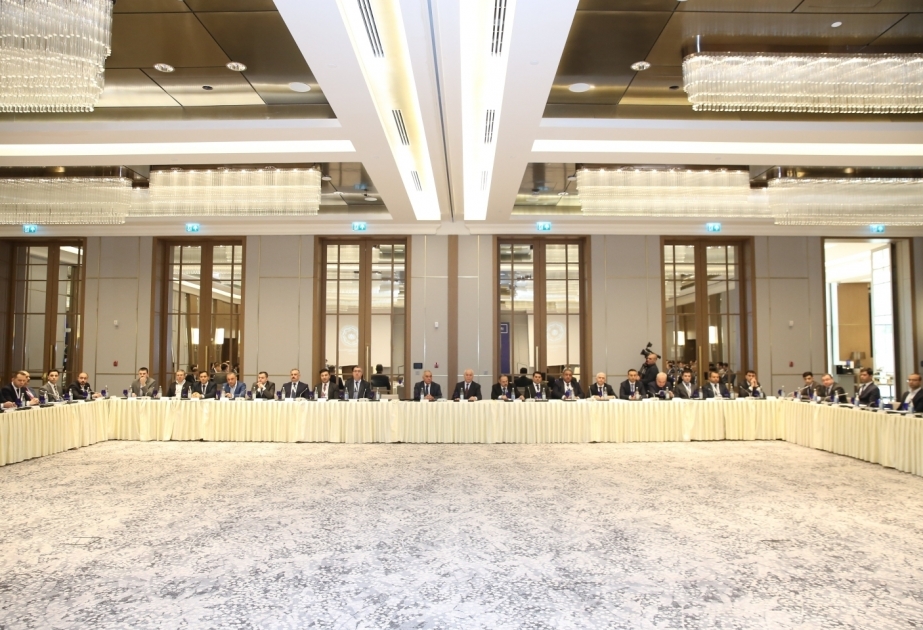 Bakú acoge la primera cumbre de directivos de tecnologías de la información de instituciones estatales