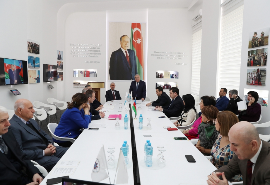 “Heydər Əliyev müasir dövlət idarəçiliyinin banisidir” - elmi konfrans