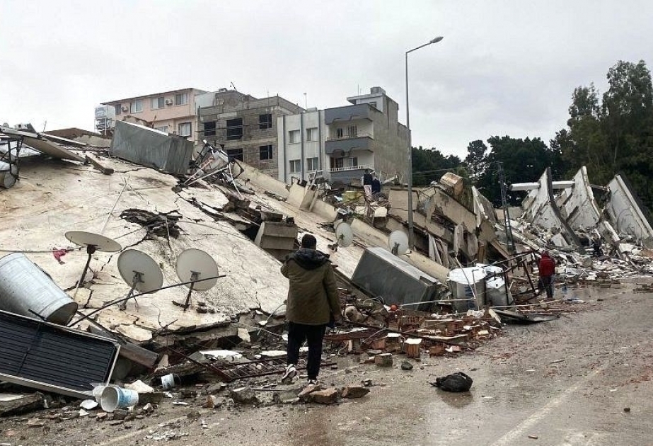 La Commission européenne organisera en mars une conférence des donateurs pour aider les victimes turques et syriennes du séisme


