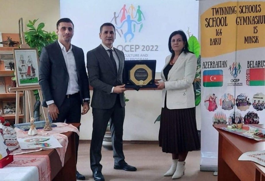 Azərbaycan Vinq Çun Federasiyasının prezidenti məktəblilərlə görüşüb