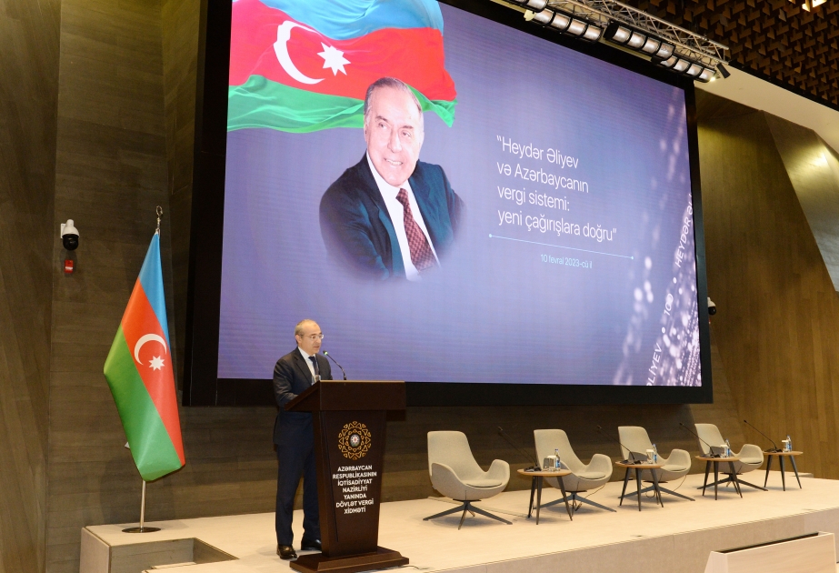 Nazir: Dövlət büdcəsinin gəlirlərinin 50 faizi qeyri-neft-qaz sektoru hesabına formalaşıb