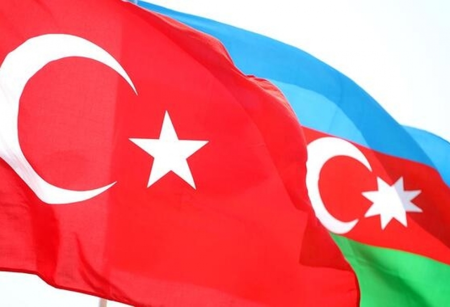 MBBİ-nin kollektivi Türkiyədə zəlzələdən zərərçəkən ailələrə yardım edib