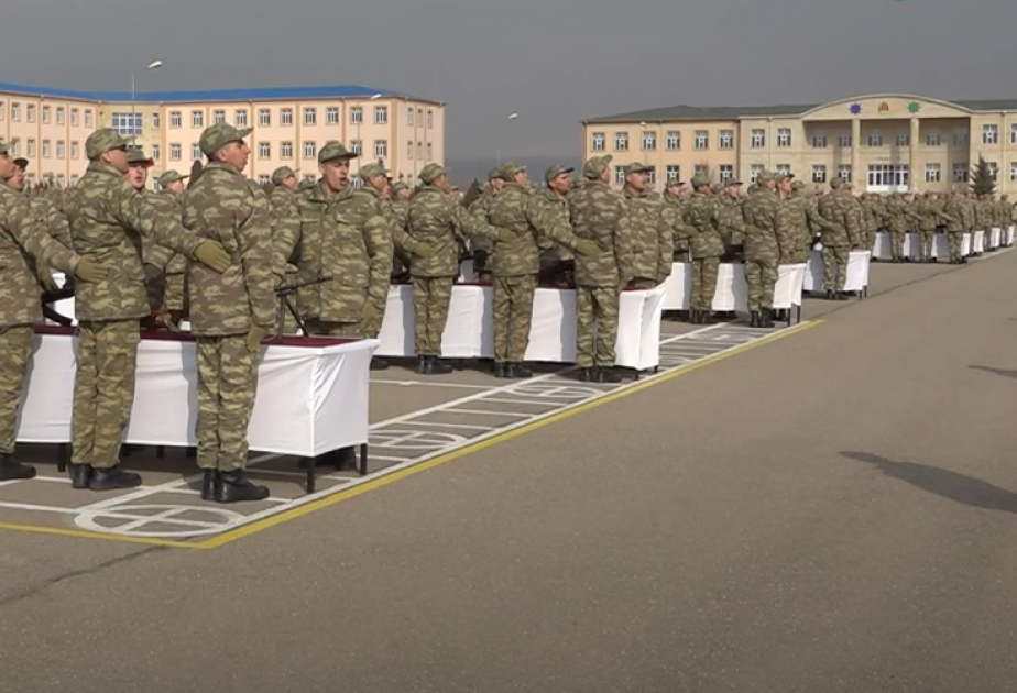 Naxçıvanda gənc əsgərlərin andiçmə mərasimi keçirilib