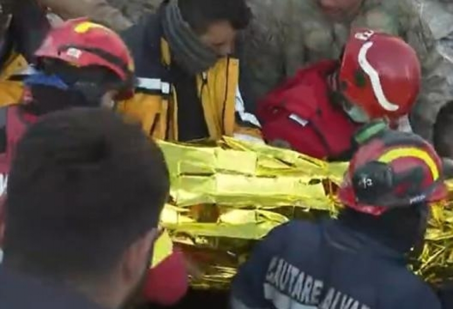 Türkiyədə dağıntılar altında 149 saat qalmış daha bir nəfər sağ çıxarılıb
