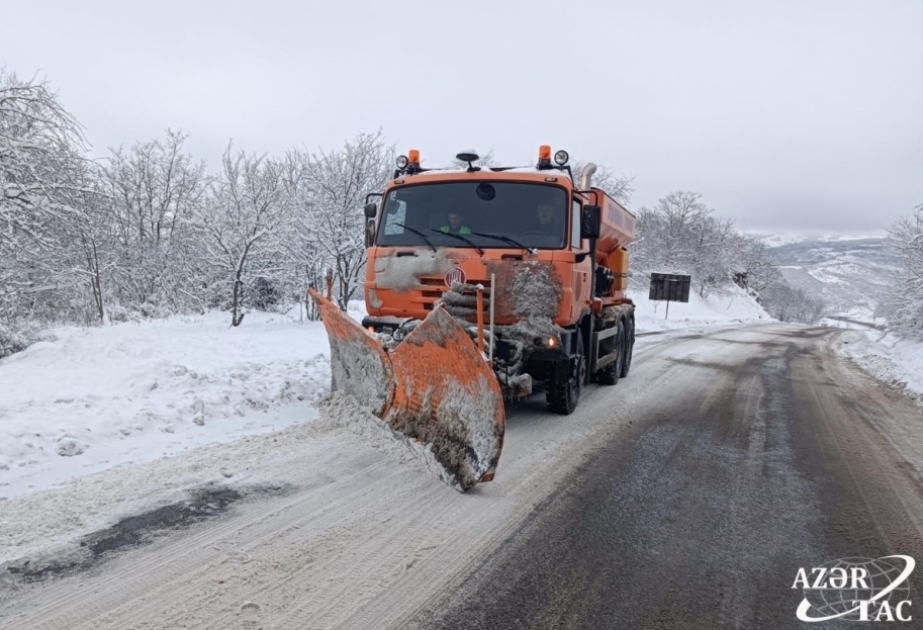Azərbaycanın bəzi rayonlarında yollar buz bağlayacaq