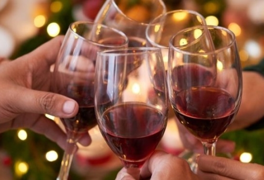 Злоупотребление алкоголем может увеличить риск заражения COVID