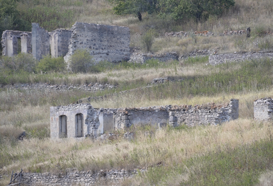 Село Икинджи Милли Кяльбаджарского района  ФОТО