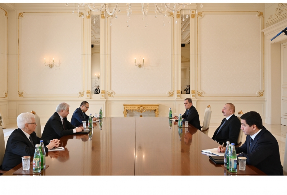 阿塞拜疆总统接见俄罗斯外交部阿塞拜疆-亚美尼亚关系正常化问题特别代表