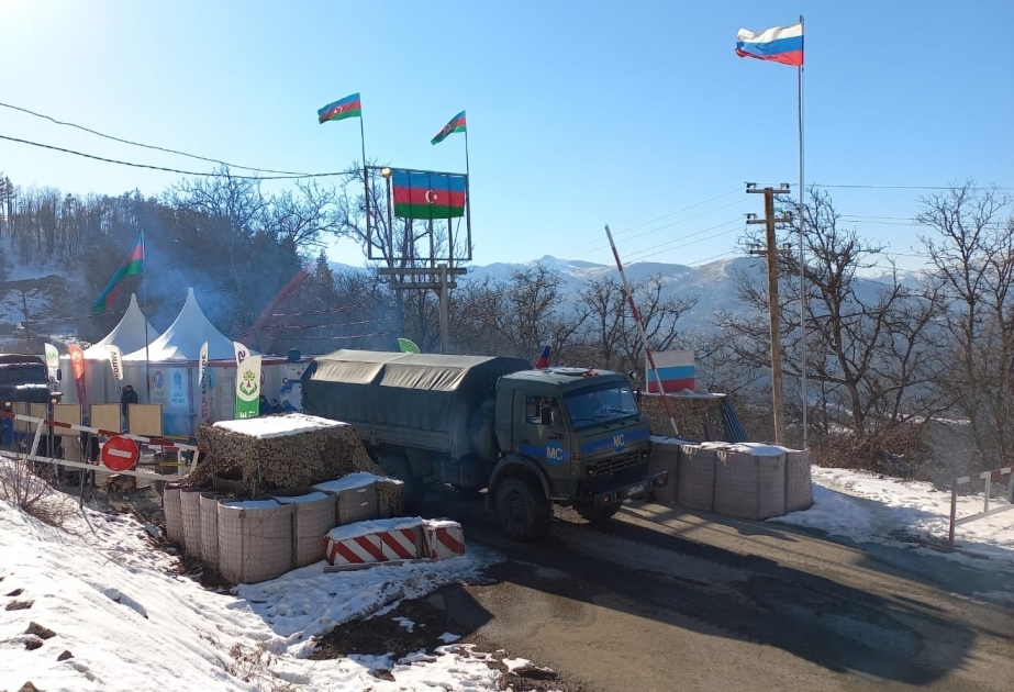 Russian peacekeepers` vehicles move freely through protest area