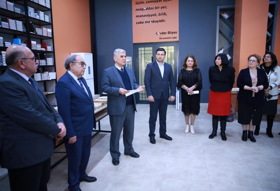 Pedaqoji Universitetdə nadir kitab və əlyazmaların sərgisi keçirilib