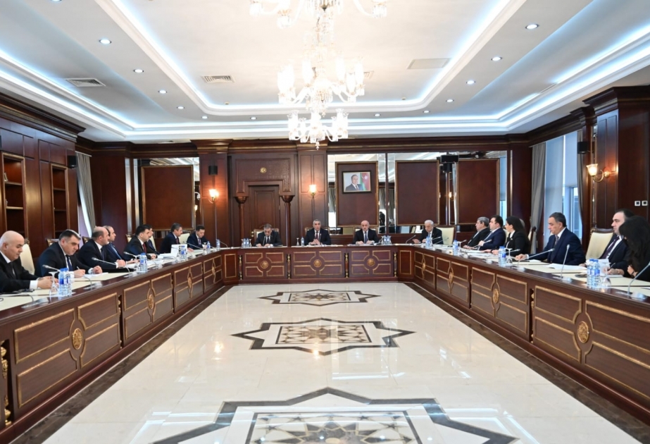 Parlamentdə bələdiyyələrin fəaliyyətinə inzibati nəzarəti həyata keçirən orqanın illik məruzəsi müzakirə edilib