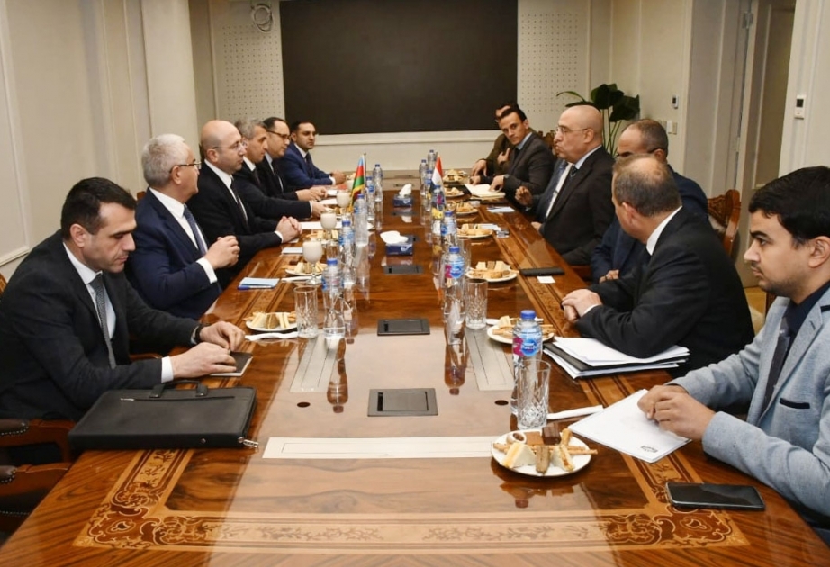 بحث مسائل التعاون بين أذربيجان ومصر في مجال العمران