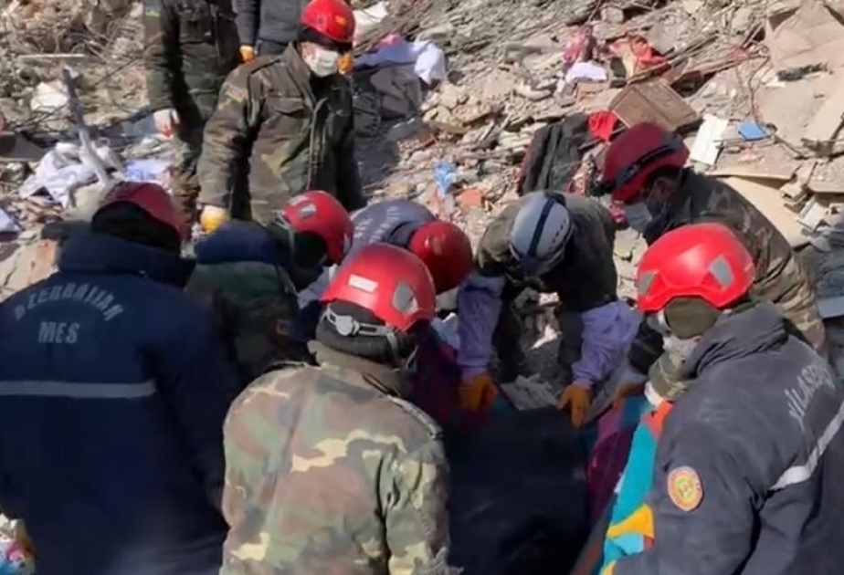 Azerbaijani rescuers pull 53 people alive from quake rubble in southern Türkiye