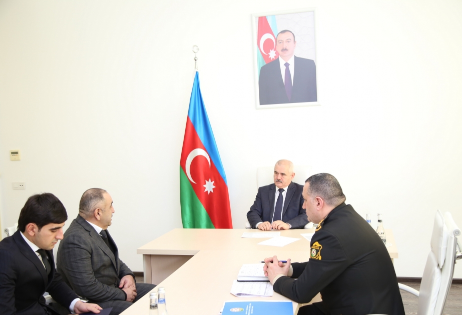 Səfərbərlik və Hərbi Xidmətə Çağırış üzrə Dövlət Xidmətinin rəisi Sabirabadda vətəndaşların müraciətini dinləyib