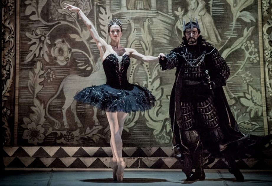Sankt-Peterburq Mariinski Teatrının ulduzları Bakıya gələcək