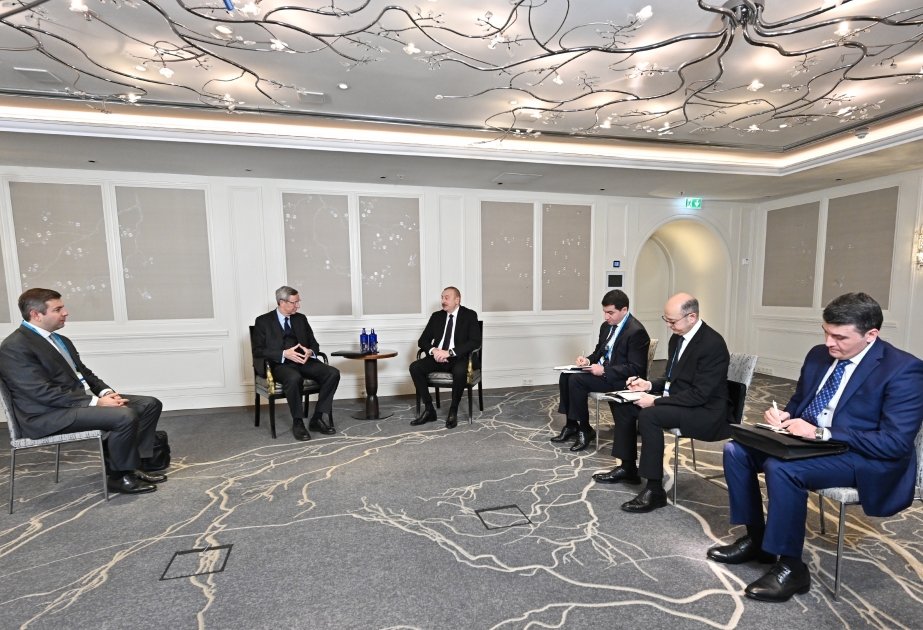 El Presidente de Azerbaiyán invita a las empresas miembros de la Asociación de Empresas Alemanas de Europa del Este a visitar Azerbaiyán