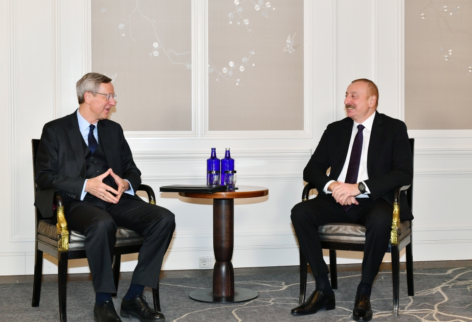 Presidente de Azerbaiyán: "Hay grandes oportunidades para la cooperación con empresas alemanas en el campo de las energías renovables"
