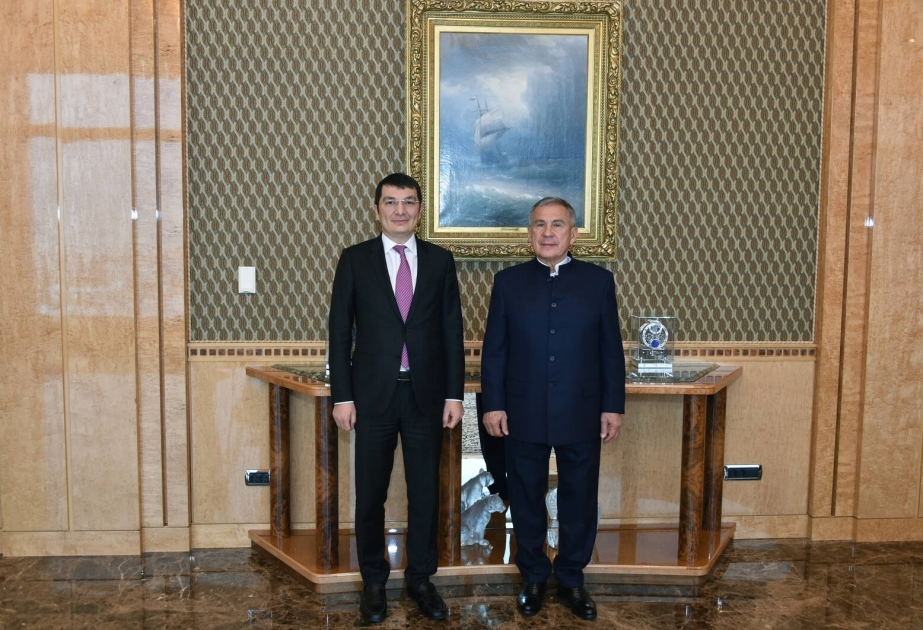 Azerbaijan’s First Deputy Minister of Economy meets with Head of Republic of Tatarstan