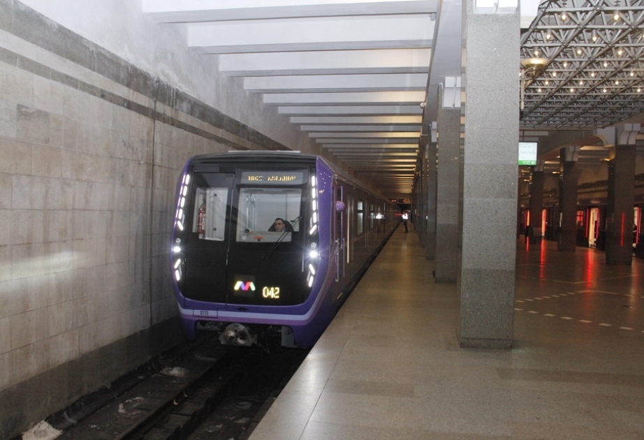 Bakı Metropoliteni xəttə yeni qatar buraxıb
