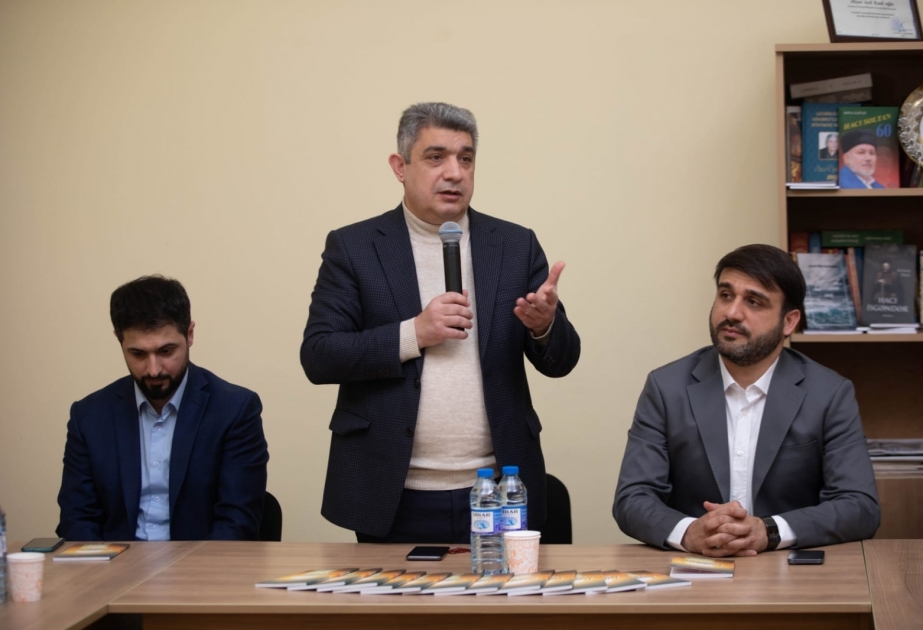 Gənc şairin ilk kitabının təqdimatı olub
