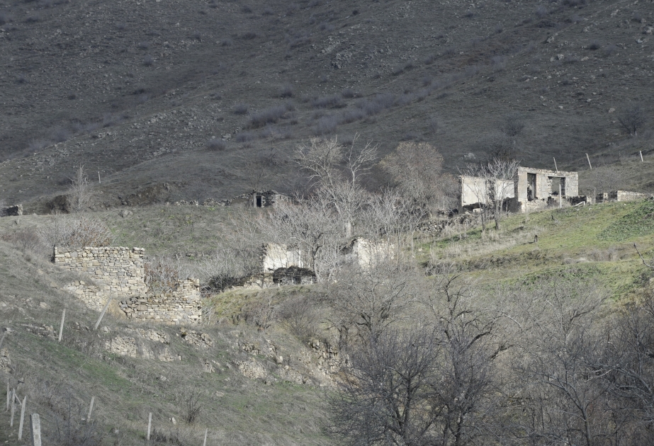 Cəbrayıl rayonunun Kürdlər kəndi  FOTO