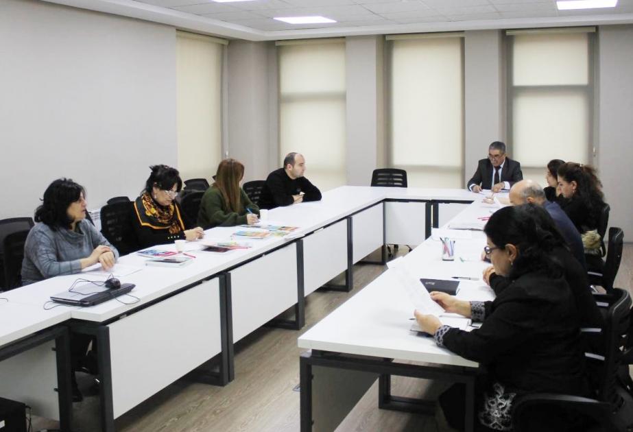 DİM-də coğrafiya və riyaziyyat fənləri üzrə imtahan tapşırıqları müzakirə edilib