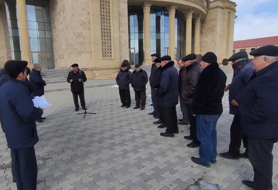 “Açıq mikrofon” aksiyasında Gədəbəy sakinlərinin təbii qazla bağlı problemləri dinlənilib