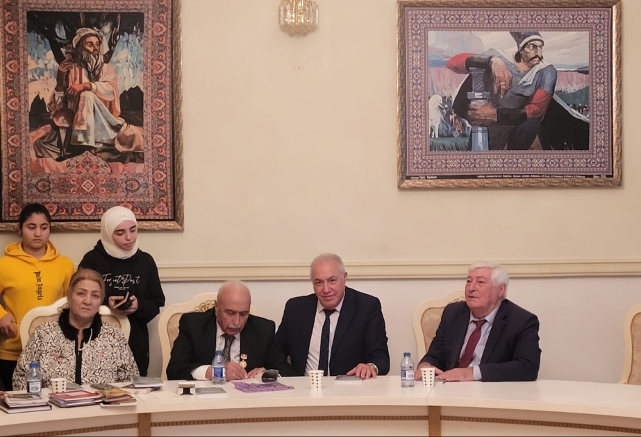 Gülhüseyn Kazımlının yaradıcılıq gecəsi keçirilib