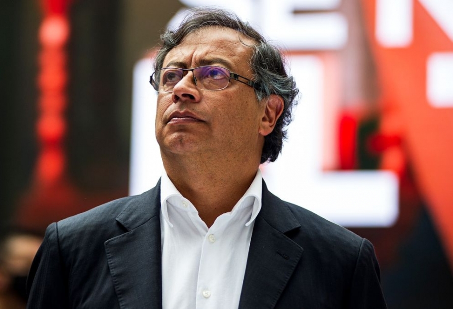 Peru parlamenti Kolumbiya prezidentinin arzuolunmaz şəxs elan edilməsini dəstəkləyib