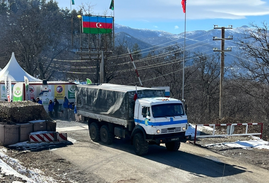 Sülhməramlılara aid daha iki avtomobilin sərbəst keçidi təmin olunub