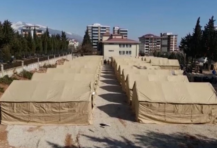 Azerbaijani rescuers setting up tents in three more sites in Türkiye’s quake-hit Kahramanmaras