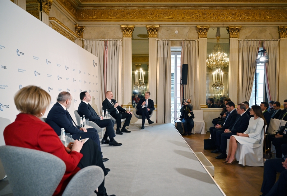Une session plénière sur la sécurité dans le Caucase du Sud s’est tenue dans le cadre de la Conférence de Munich sur la sécurité  Le président Ilham Aliyev a pris part à la session plénière  MIS A JOUR VIDEO