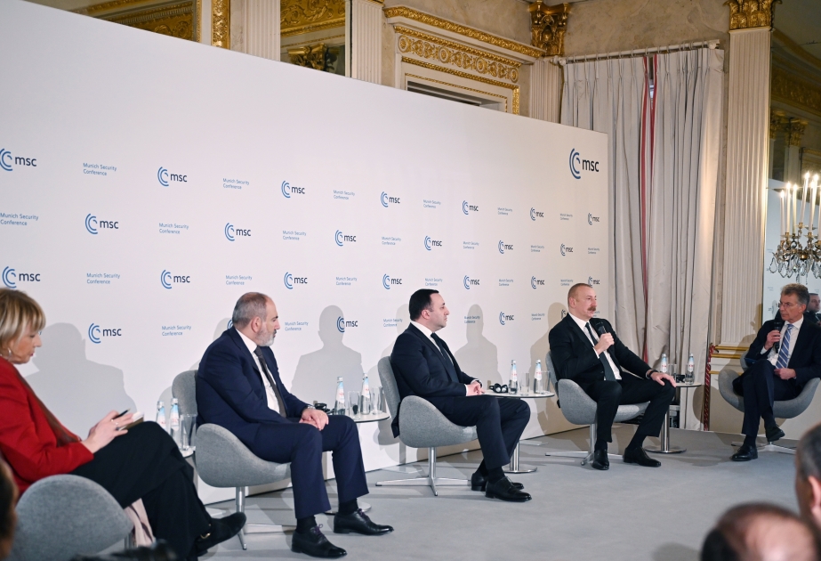 Presidente de Azerbaiyán:”Las nuevas condiciones geopolíticas han creado algunas ventajas para Azerbaiyán con respecto a los proyectos de comunicación”