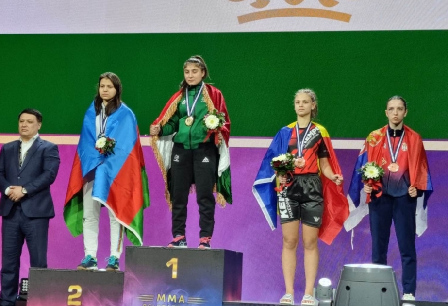 Азербайджанский боец ММА завоевала серебряную медаль на чемпионате мира